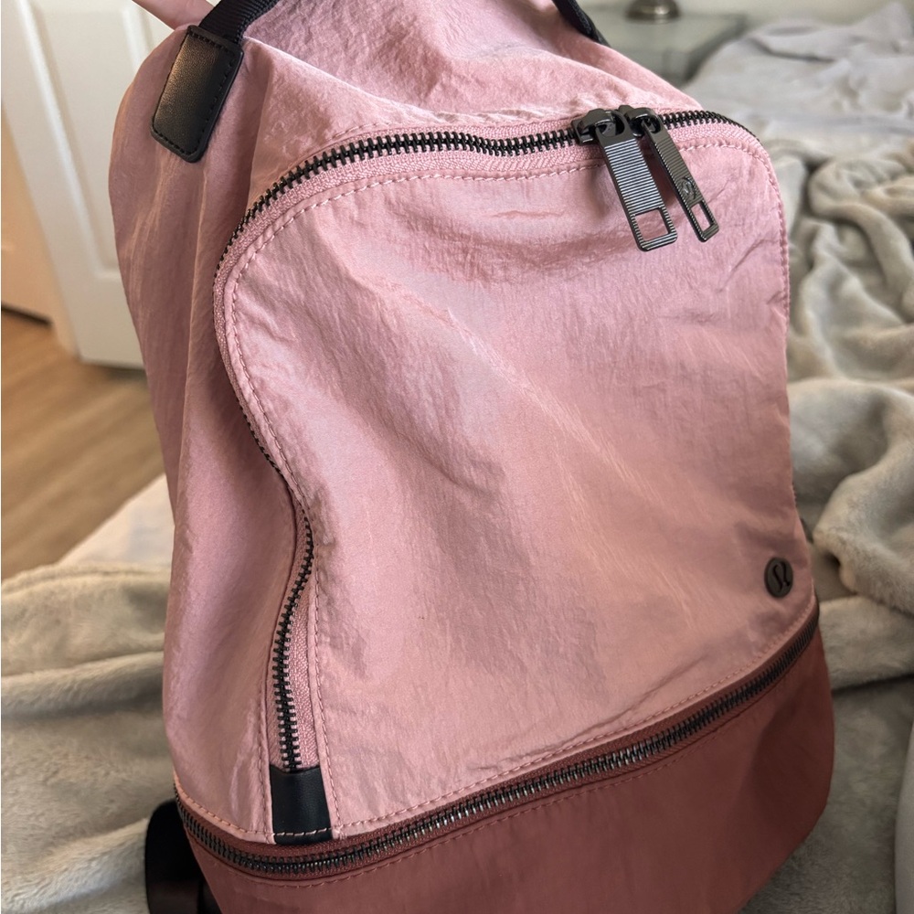 Lululemon Athletica pink CITY ADVENTURER BACKPACK MINI *10L